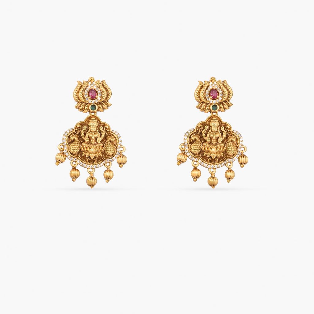 Mrinali Antique Necklace Set